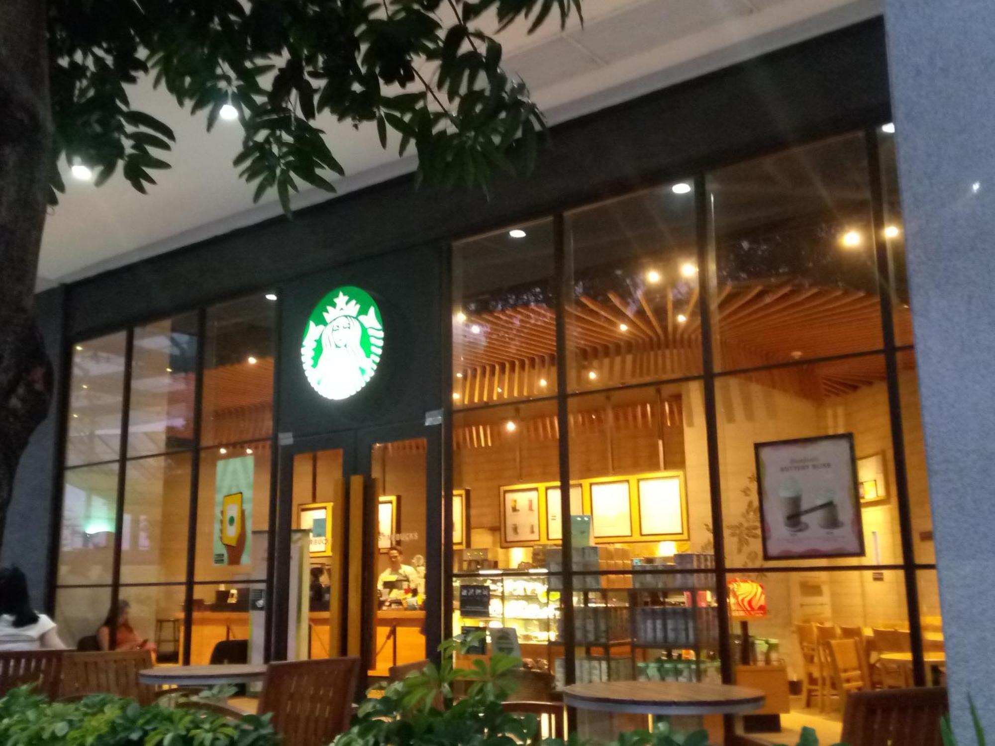 Mactan Newtown 8 Boulevard Deluxe Punta Engaño Esterno foto