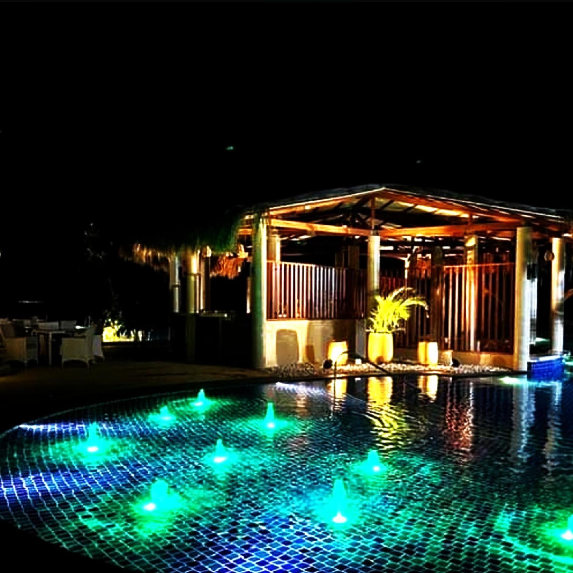 Mactan Newtown 8 Boulevard Deluxe Punta Engaño Esterno foto